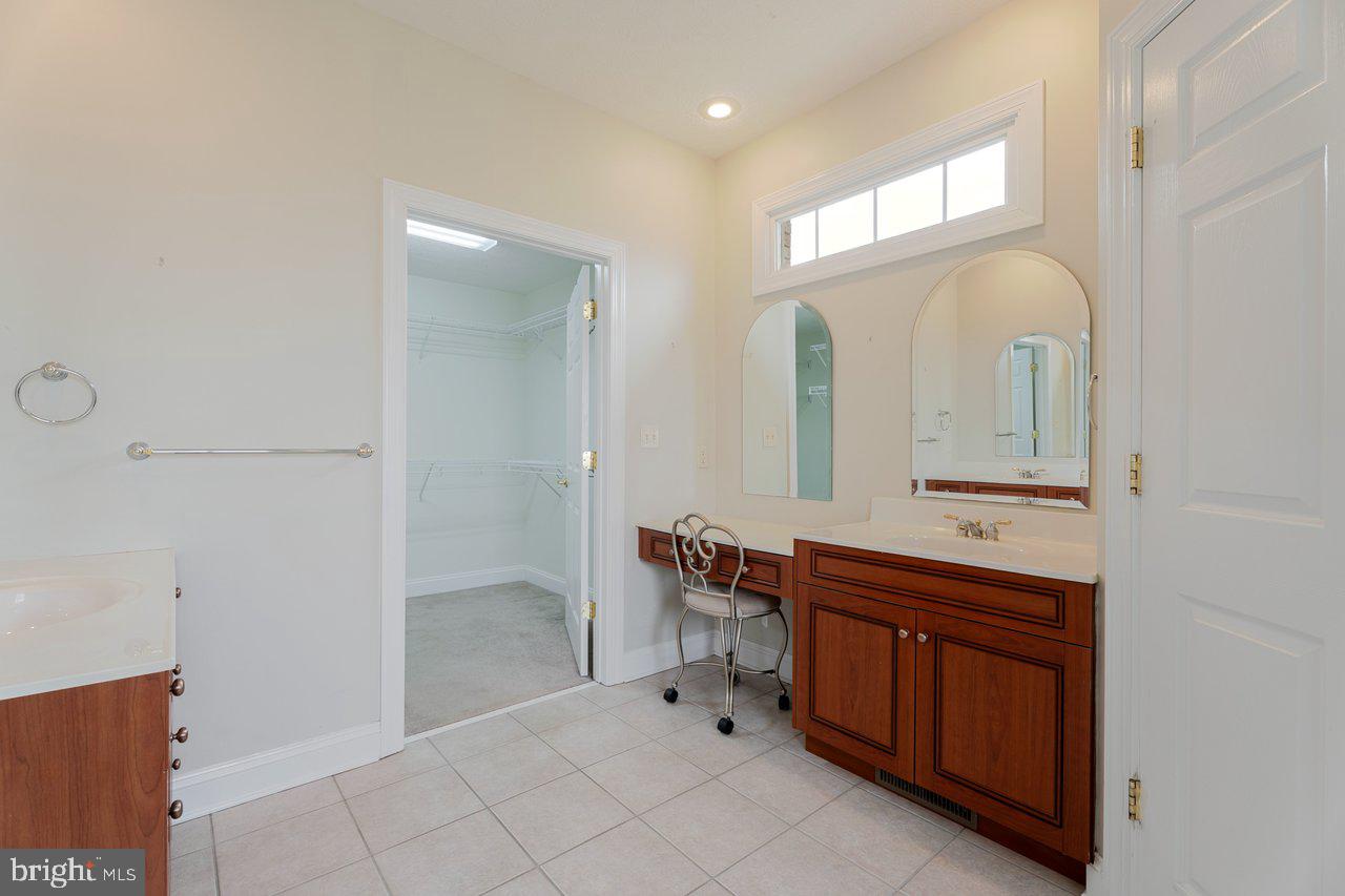 991 Clicks Ln Property Photo 36