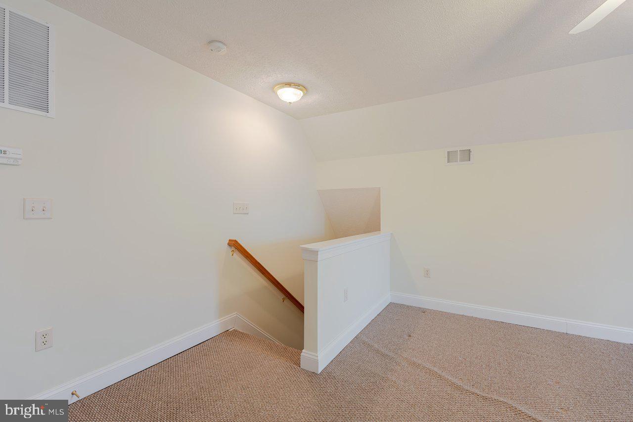 991 Clicks Ln Property Photo 40