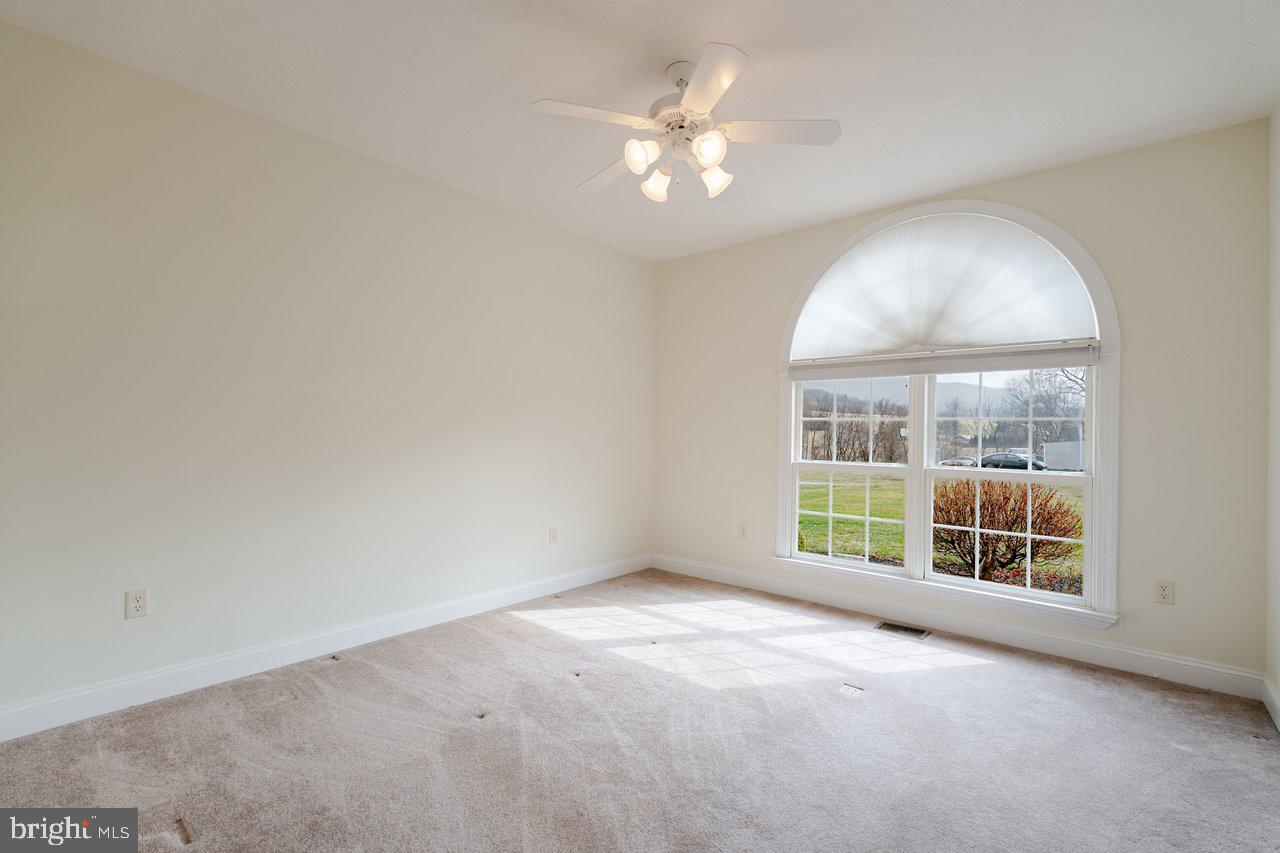 991 Clicks Ln Property Photo 42