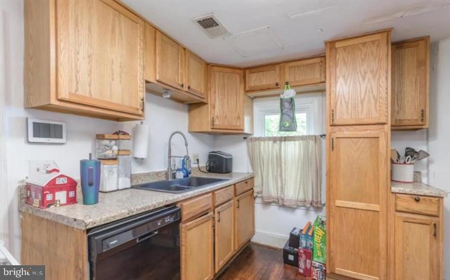 131 S Massanuten St Property Photo 11