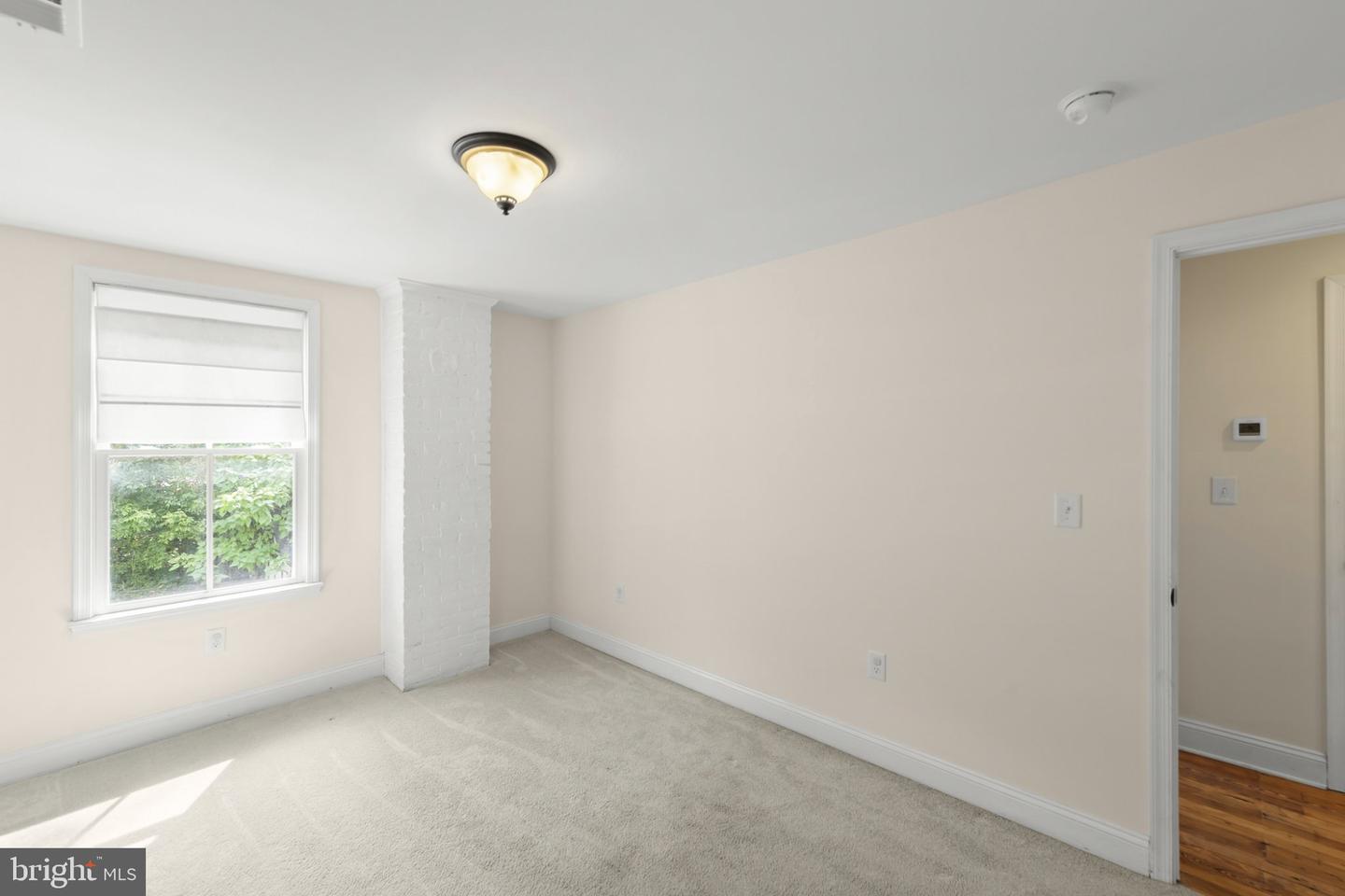 908 Jonathan St Property Photo 21