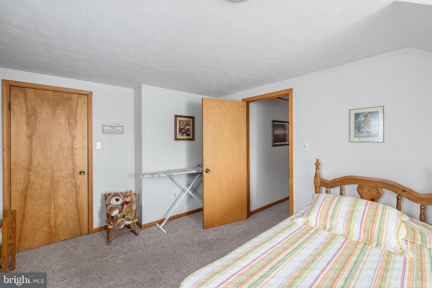 908 Jonathan St Property Photo 69