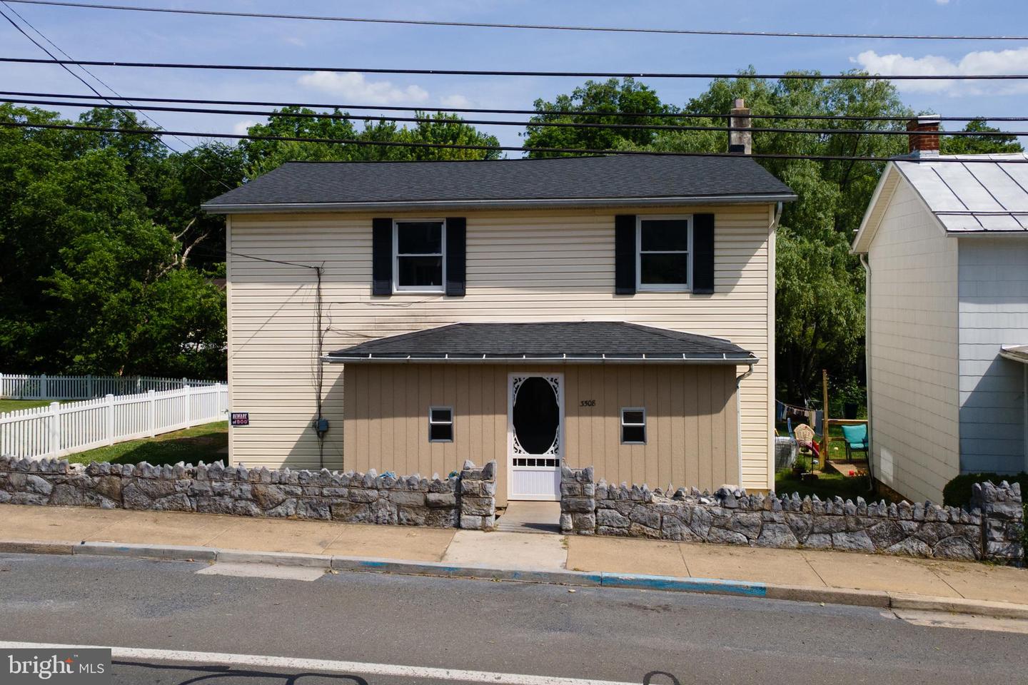 3508 N Main St Property Photo 1