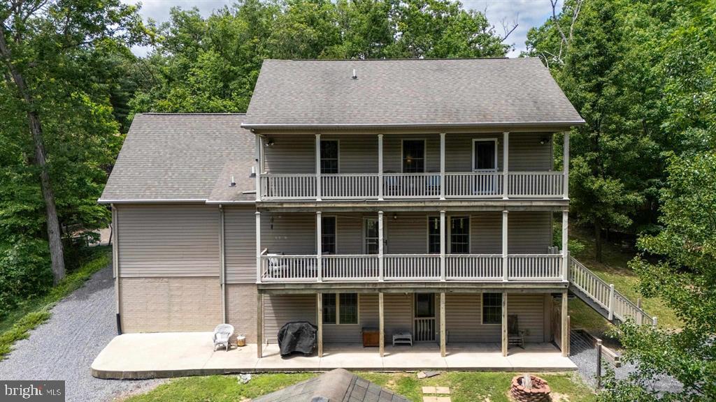 88 Pin Oak Property Photo 8