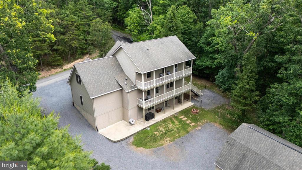 88 Pin Oak Property Photo 14