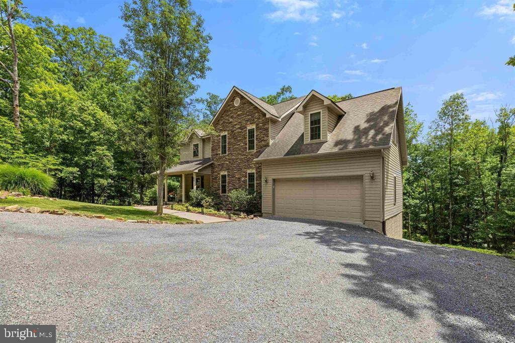 88 Pin Oak Property Photo 15
