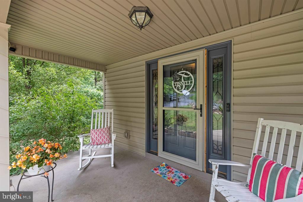 88 Pin Oak Property Photo 18