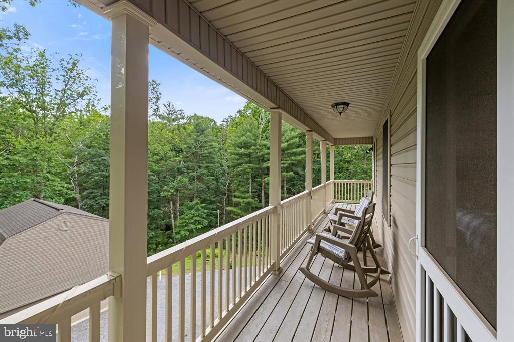 88 Pin Oak Property Photo 39