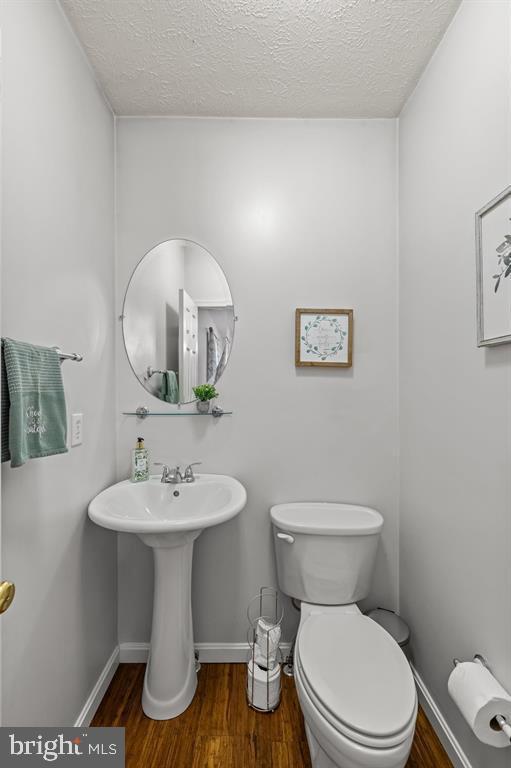 88 Pin Oak Property Photo 54