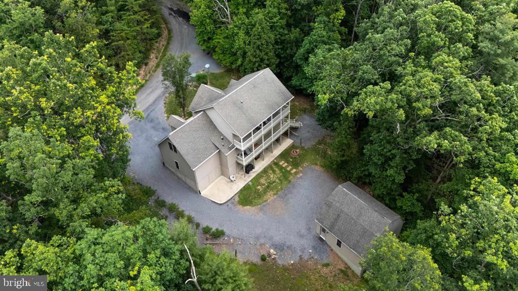 88 Pin Oak Property Photo 68