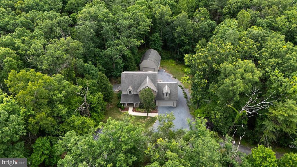 88 Pin Oak Property Photo 69