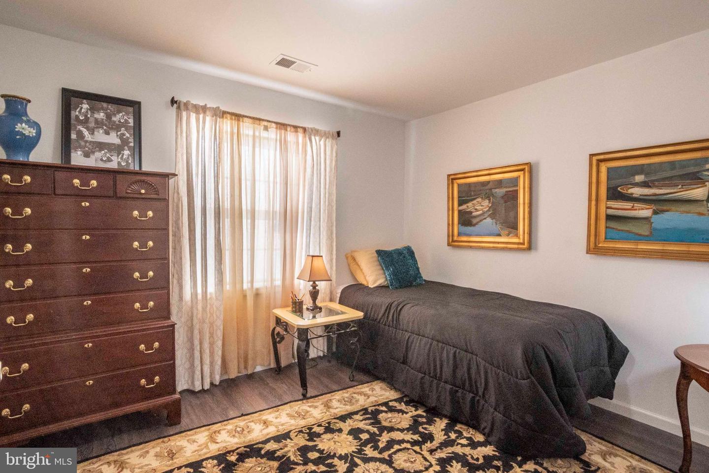 246 Parkside Ct Property Photo 13