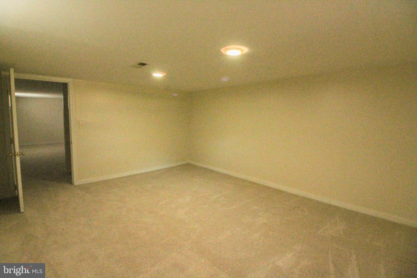 11 Hickory Ln Property Photo 52