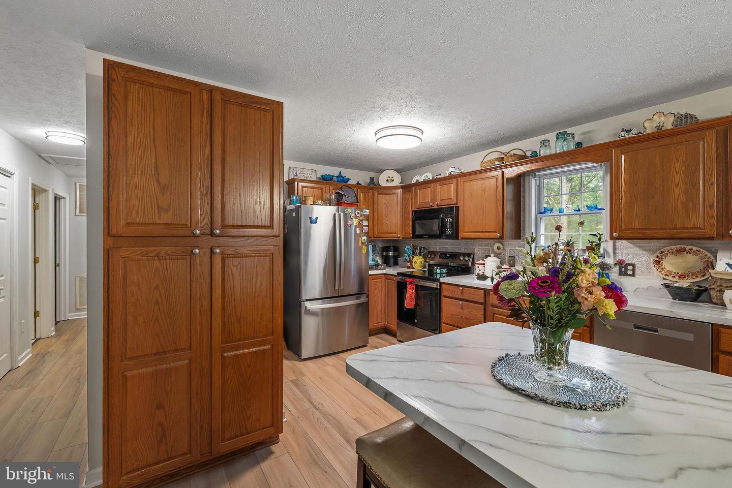 567 Basswood Ln Property Photo 11