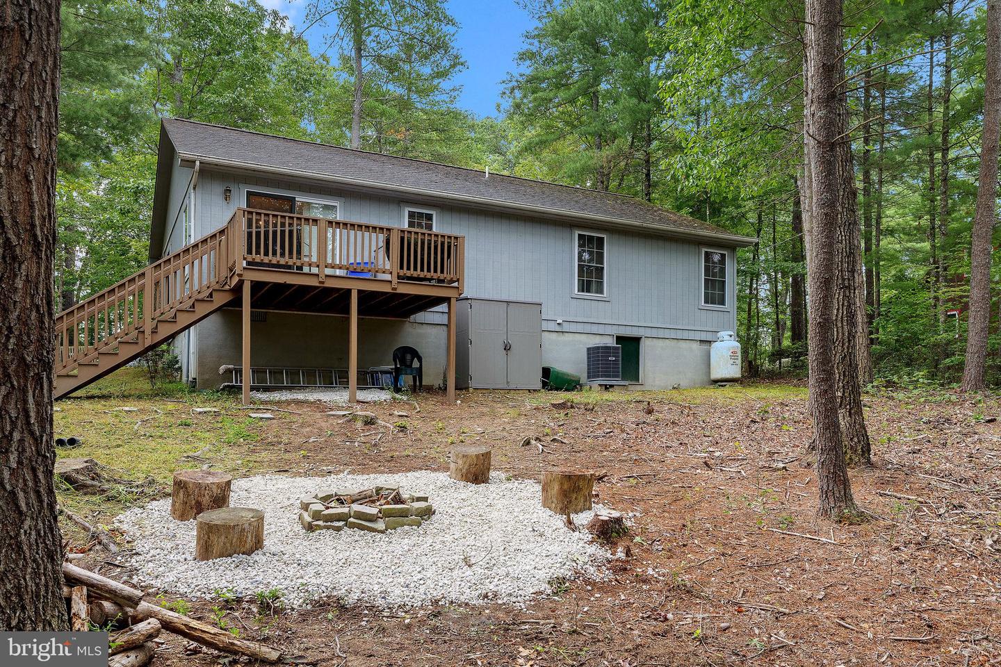 567 Basswood Ln Property Photo 33