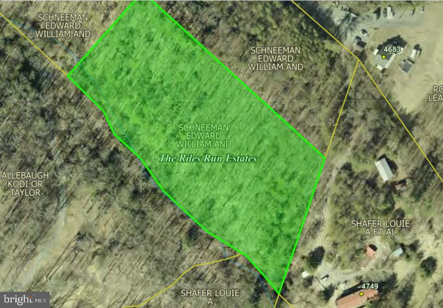 Crooked Run Property Photo 1