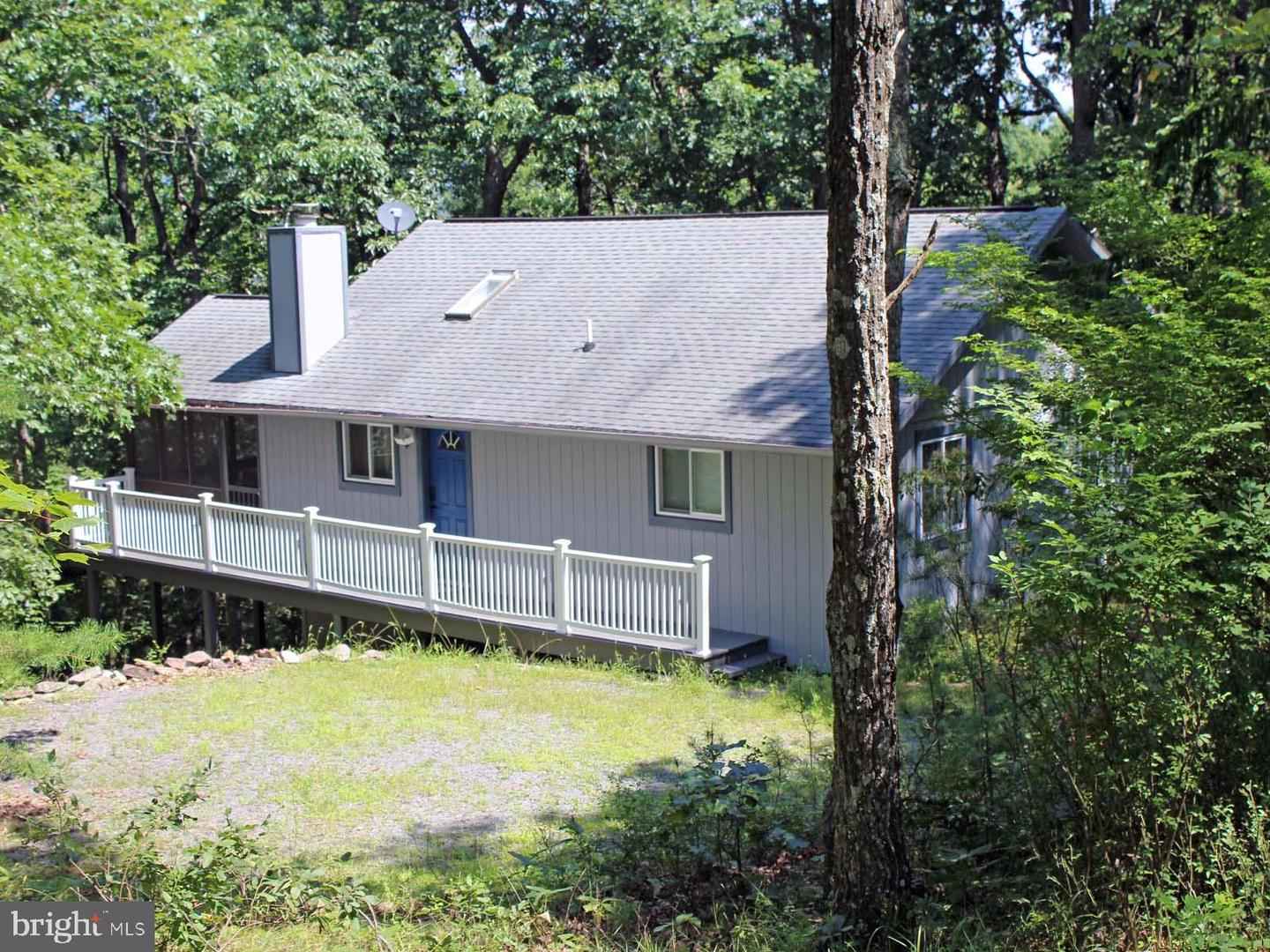 141 Mallard Dr Property Photo 1