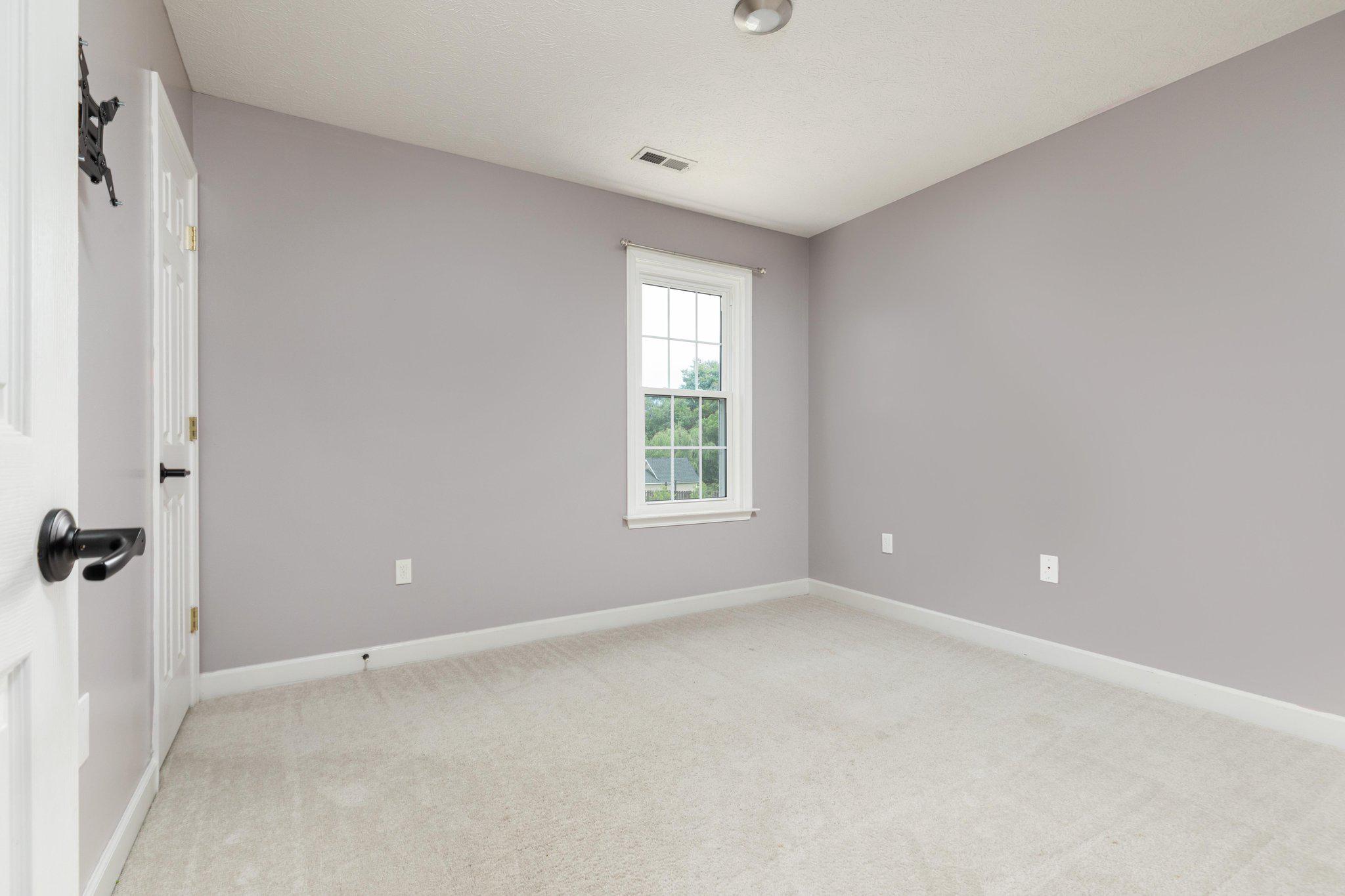 677 Dellinger Dr Property Photo 19