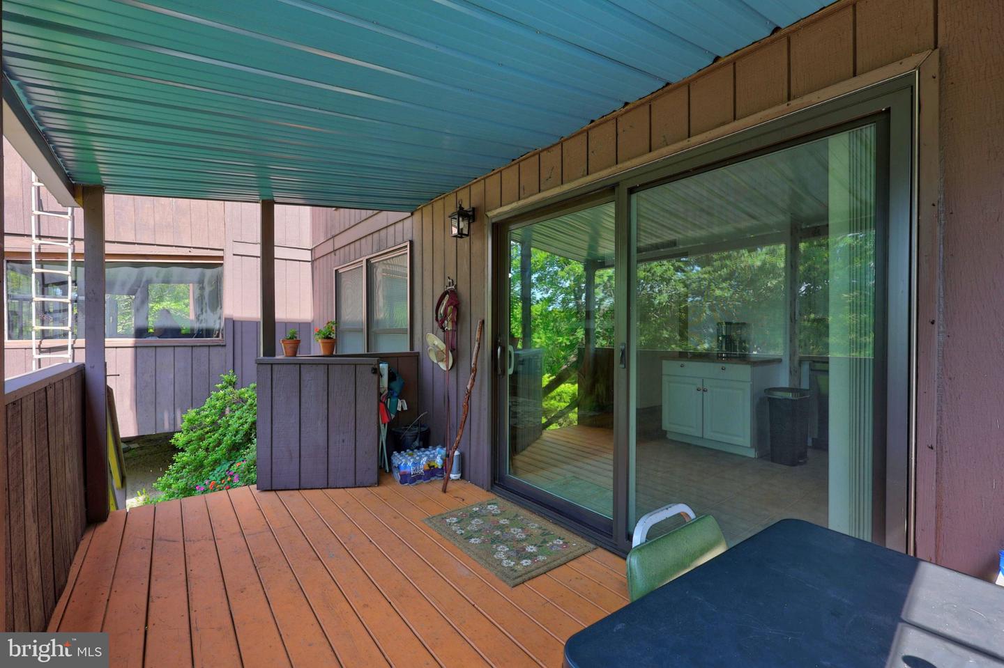 274 The Hill Rd #13-a Property Photo 1
