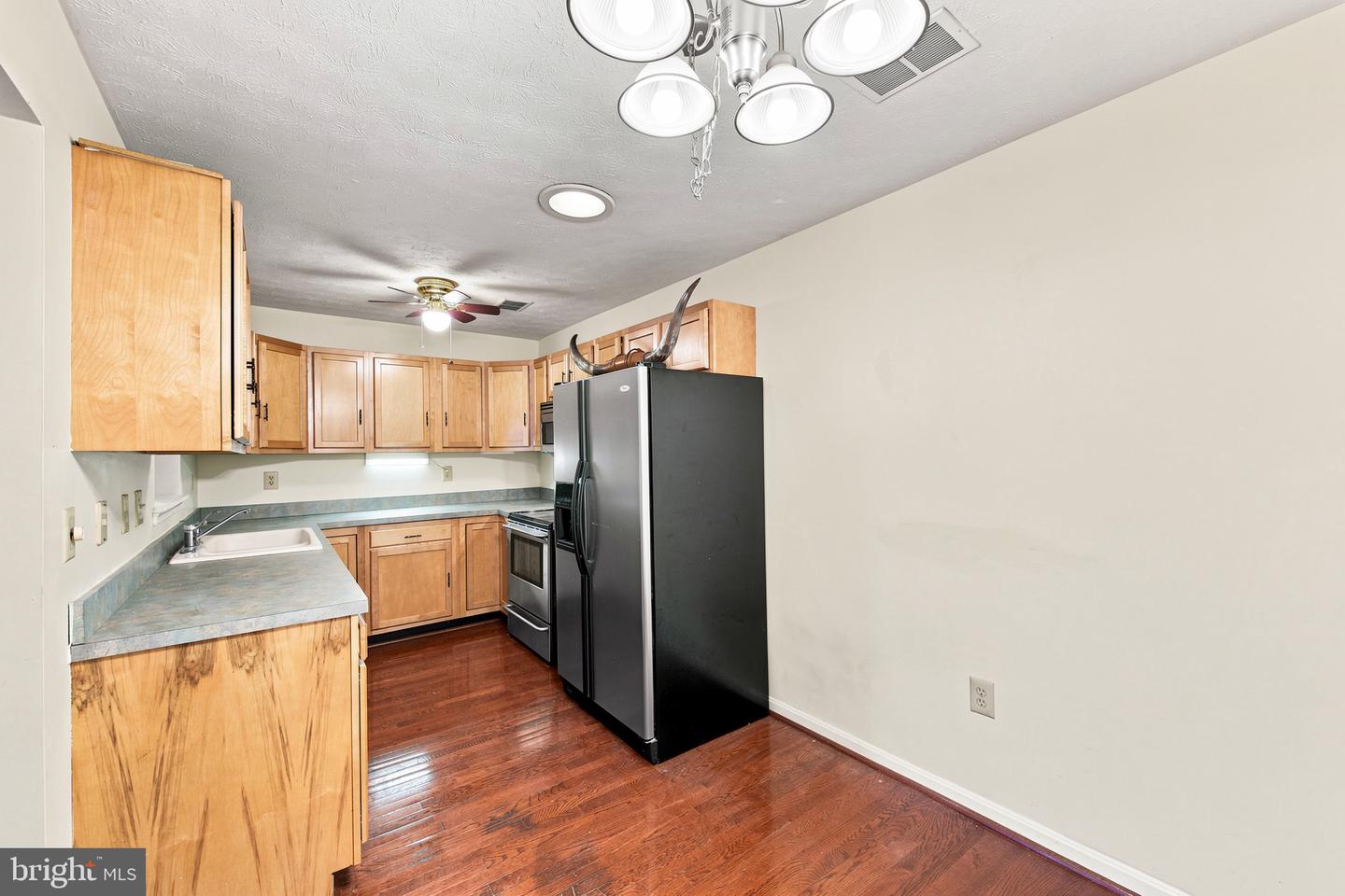 245-k9 Brandy Ct Property Photo 6