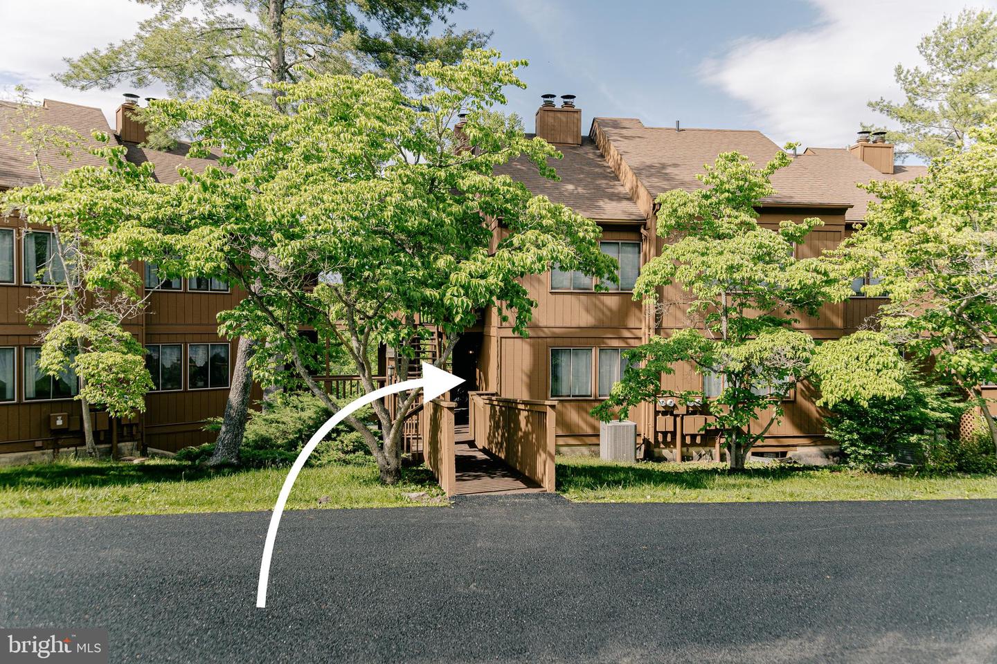140-20c The Hill #m-20 Property Photo 1