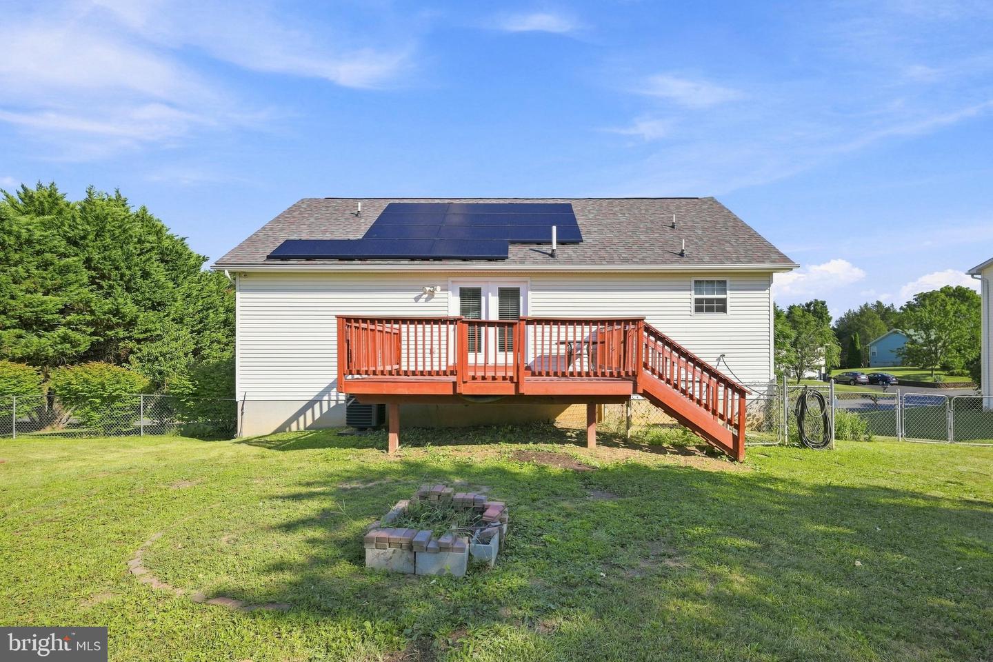 261 Baer Oak Dr Property Photo 4