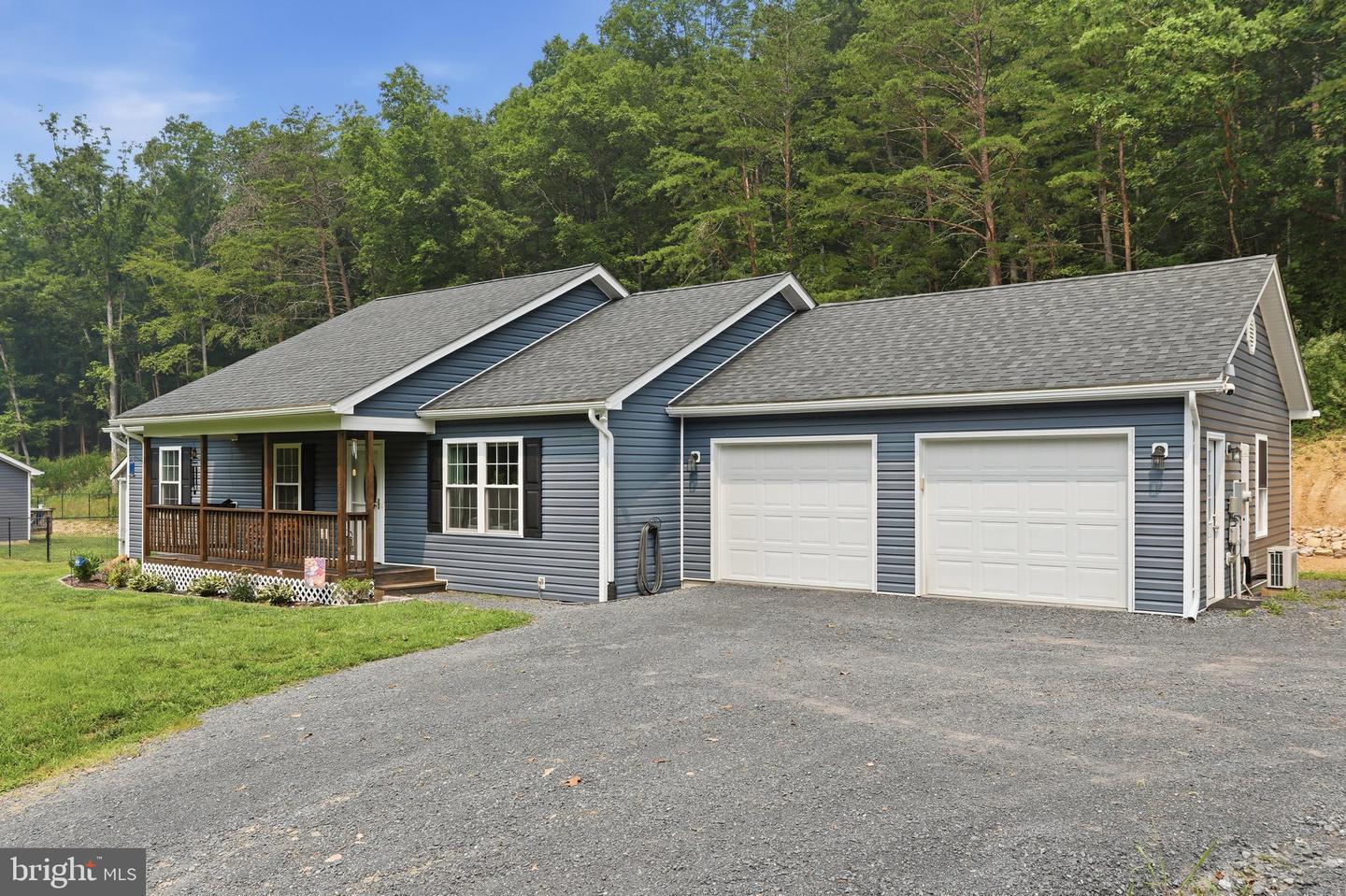4111 Moreland Gap Road Property Photo 3
