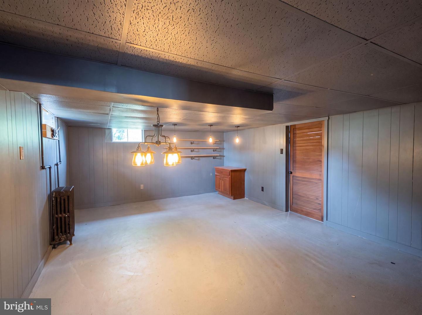 494 Walton St Property Photo 23