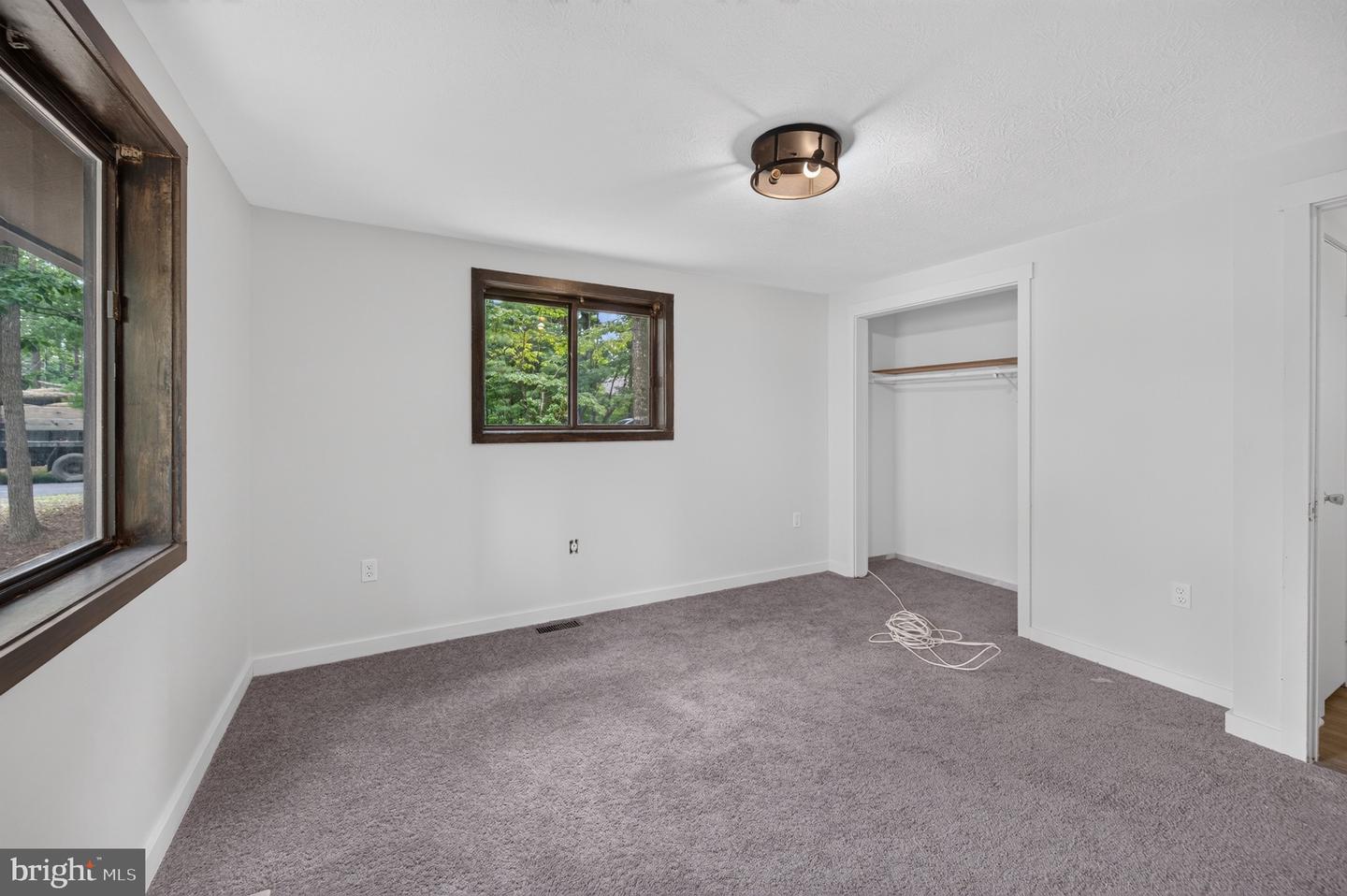 213 Morrie Dr Property Photo 35