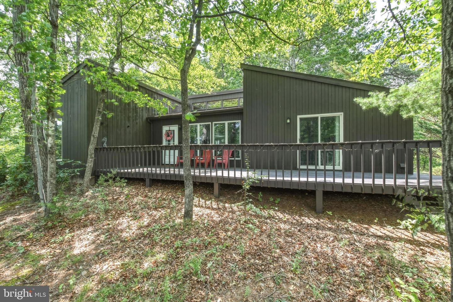 203 Brenda Ln Property Photo 1