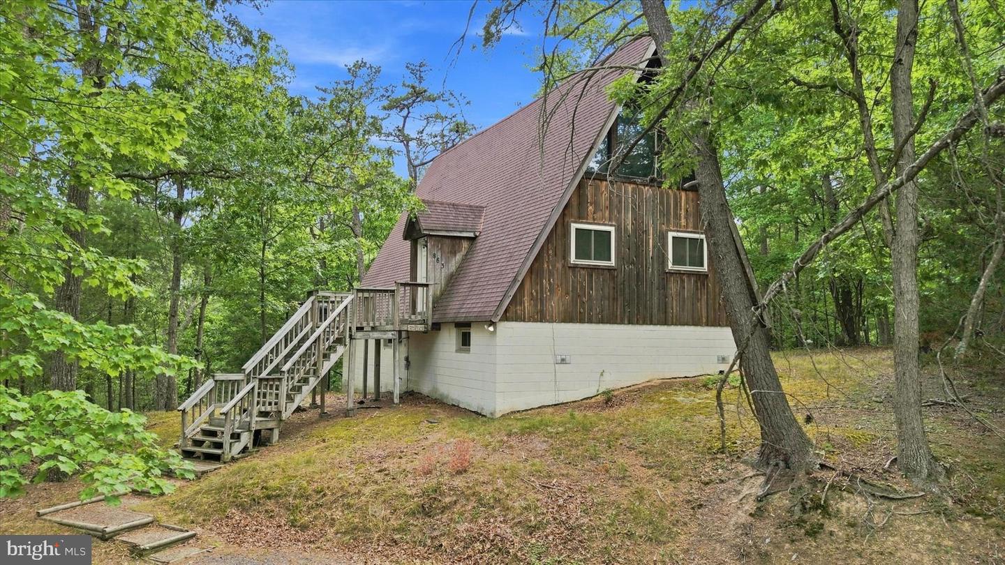 863 Lee Rd Property Photo 3