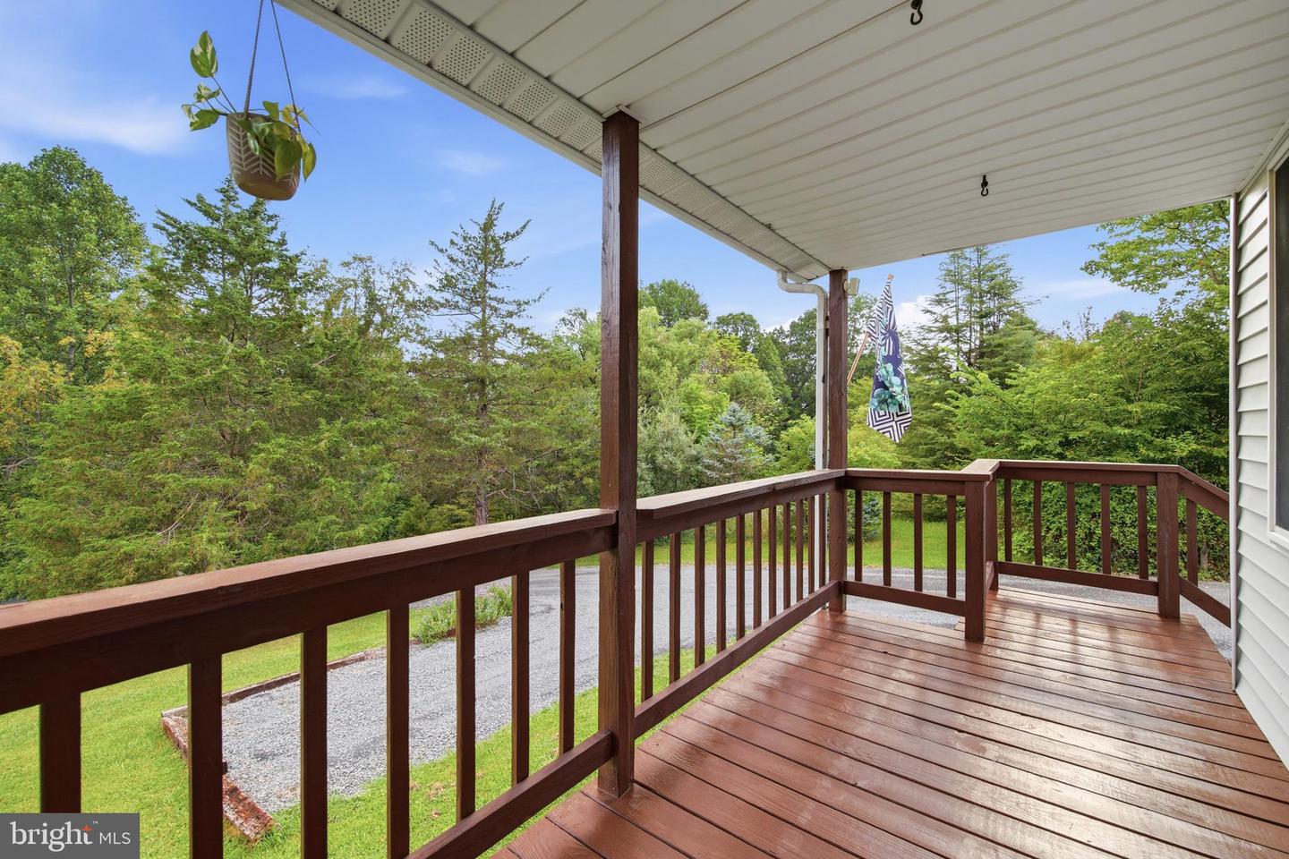 2756 Ridge Hollow Rd Property Photo 5