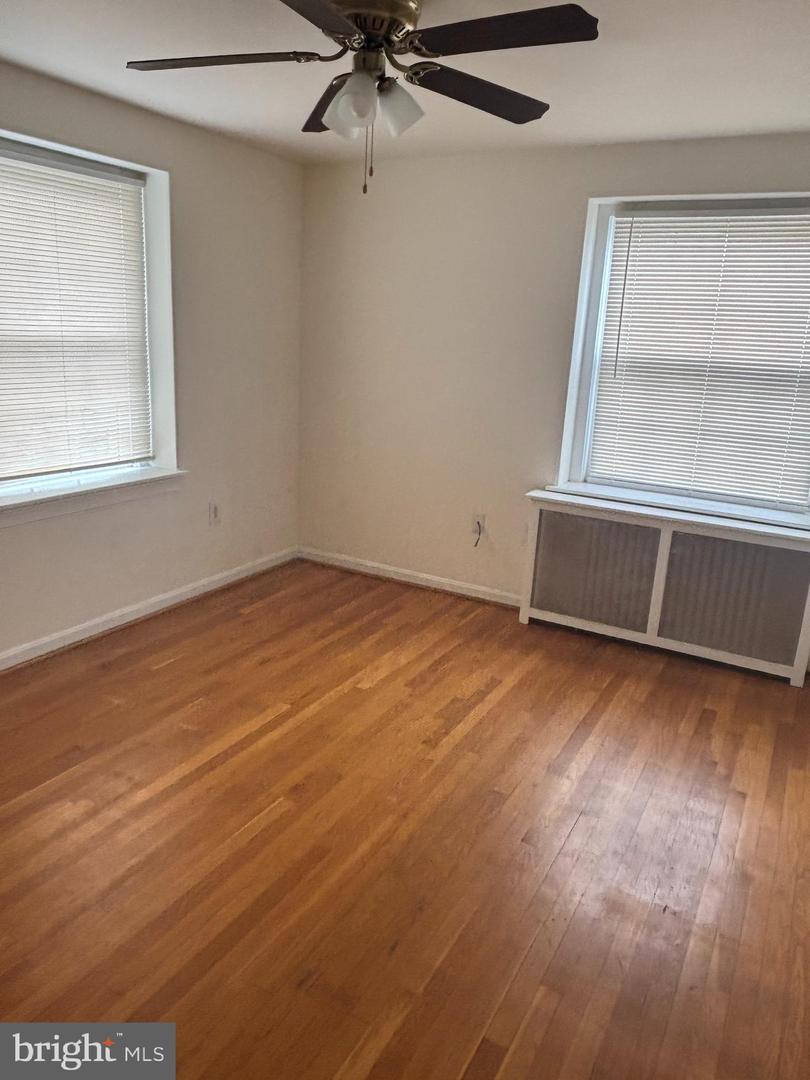 383 E. King St ##1 Property Photo 8