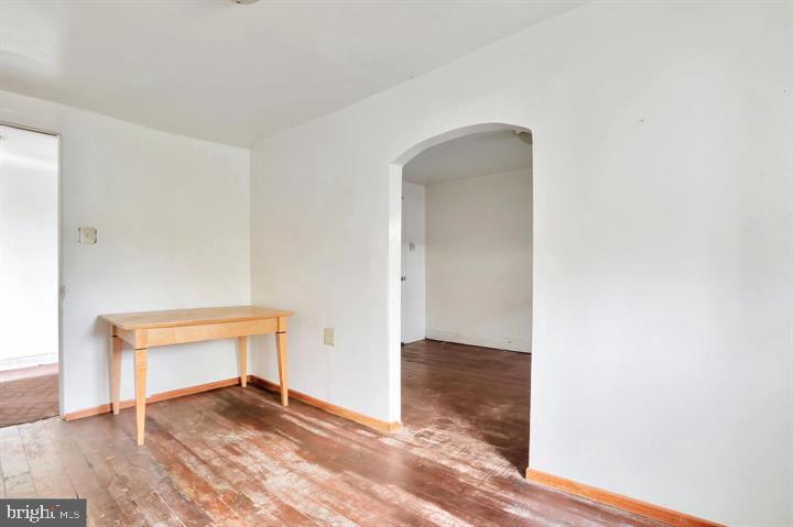 318 E King St Property Photo 12