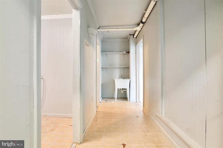 318 E King St Property Photo 17