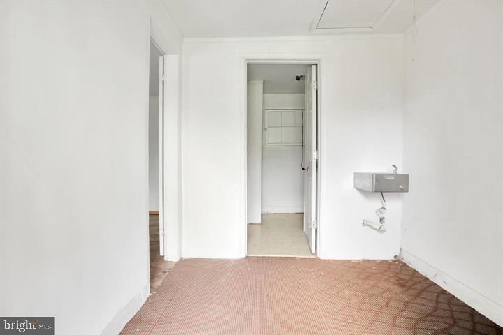 318 E King St Property Photo 24