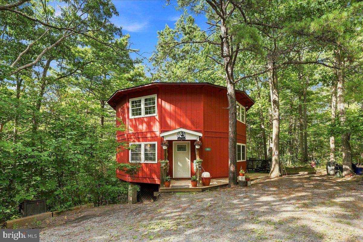 7823 Supinlick Ridge Rd Property Photo 1