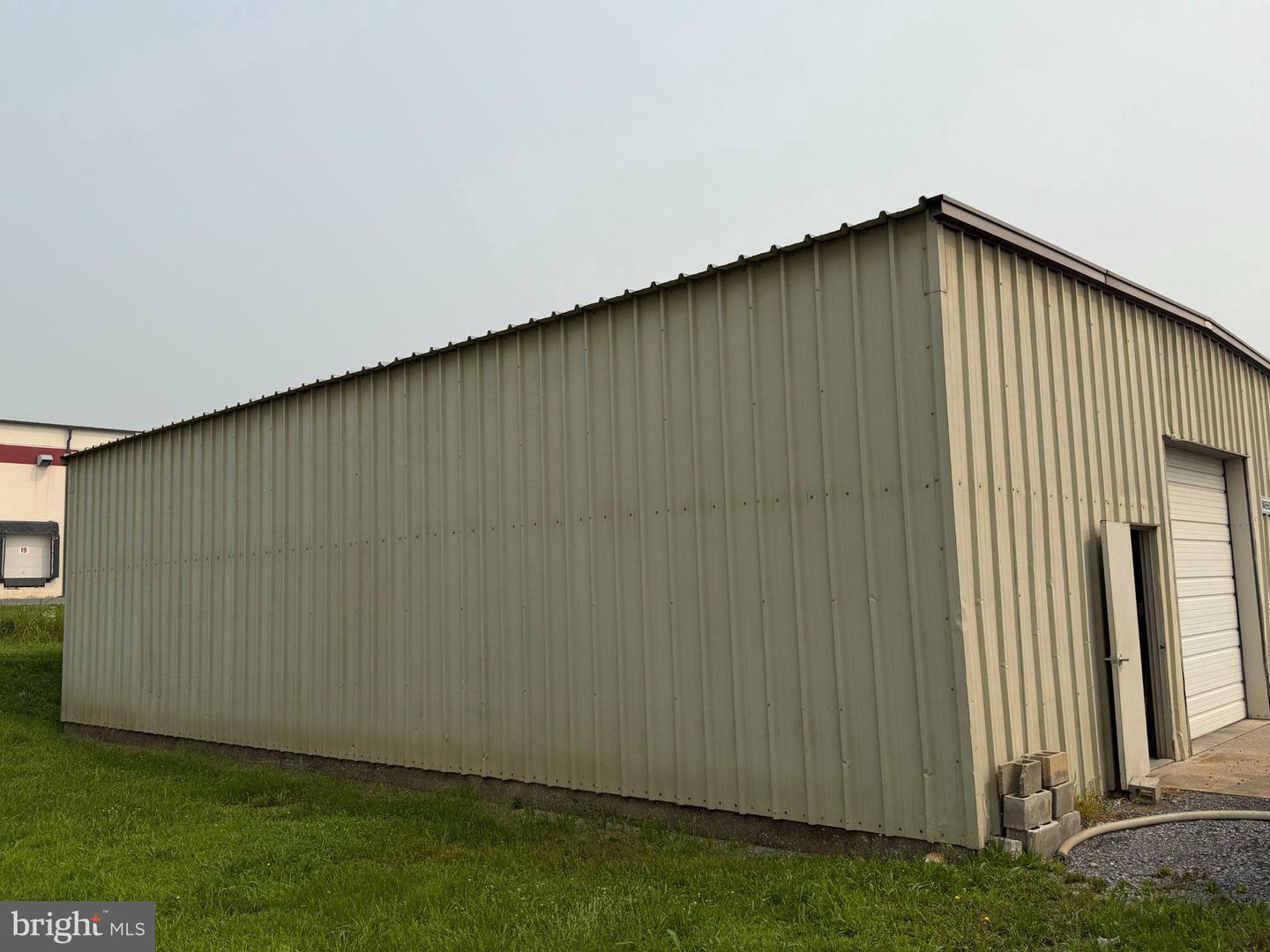 Valley Road Property Photo 3