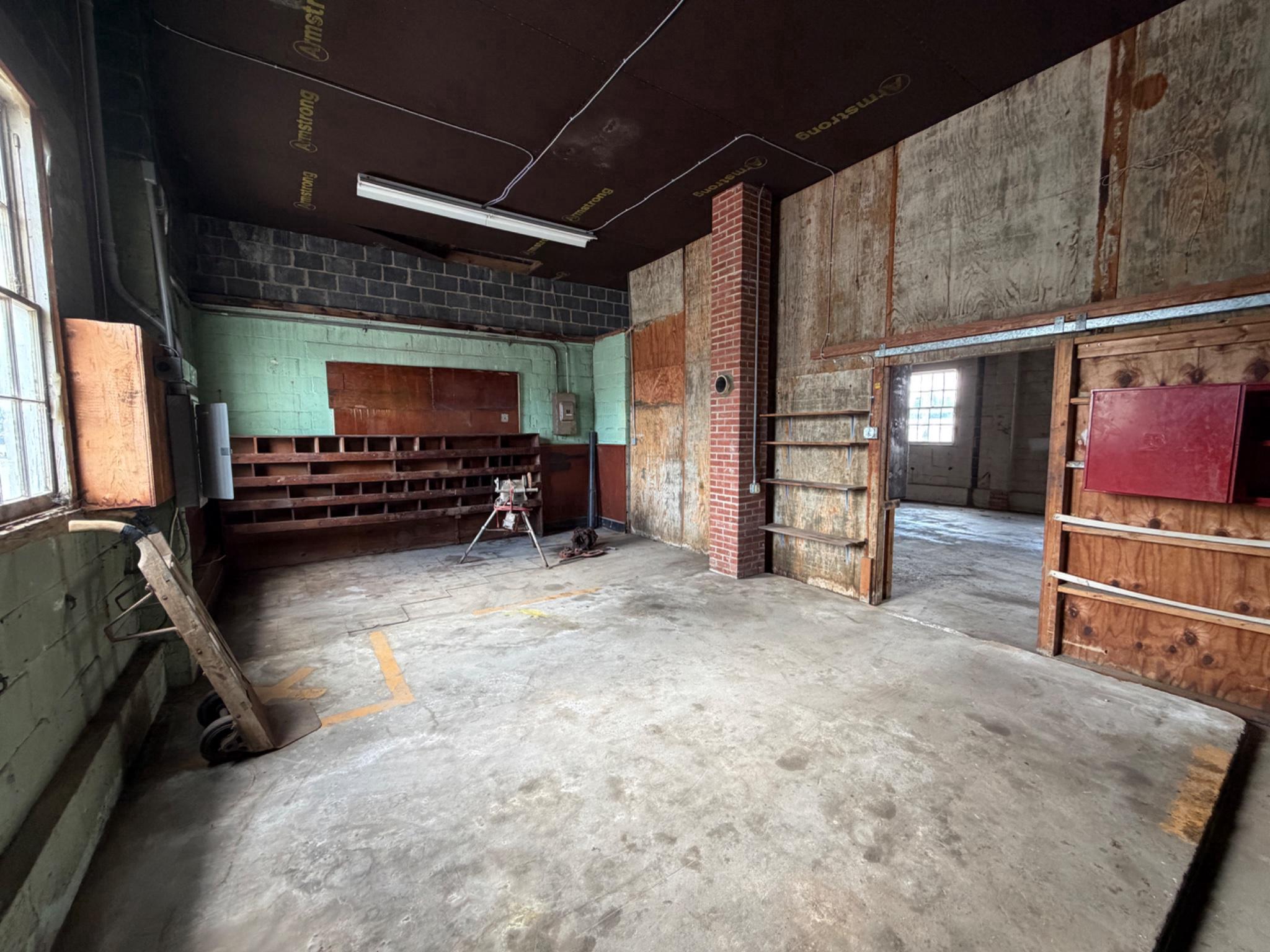 Valley Road Property Photo 29