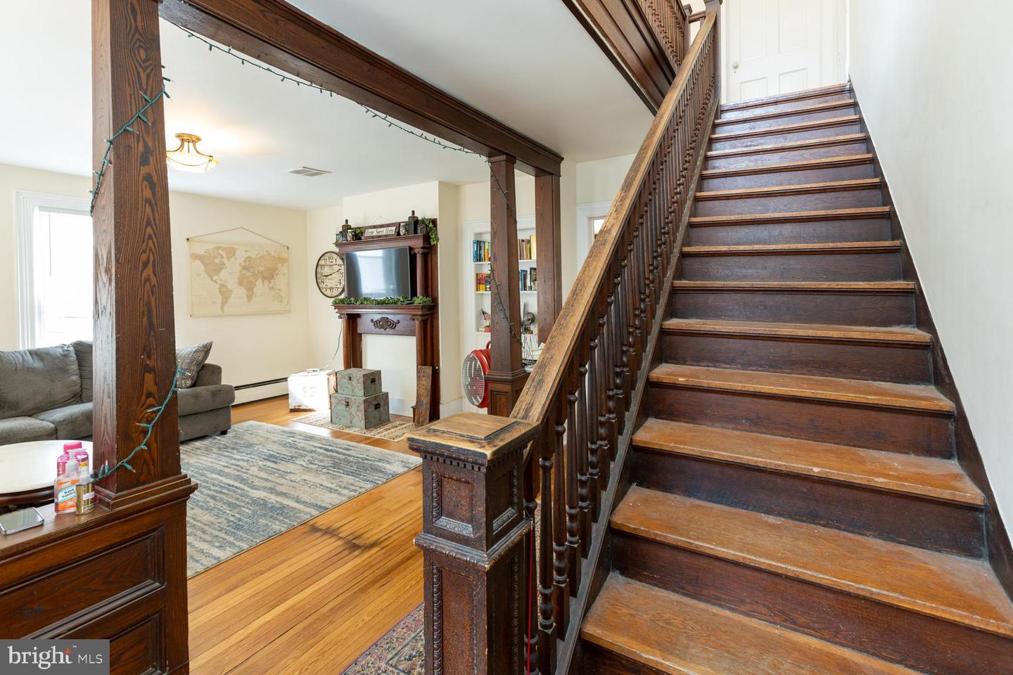 106 N Main St Property Photo 6