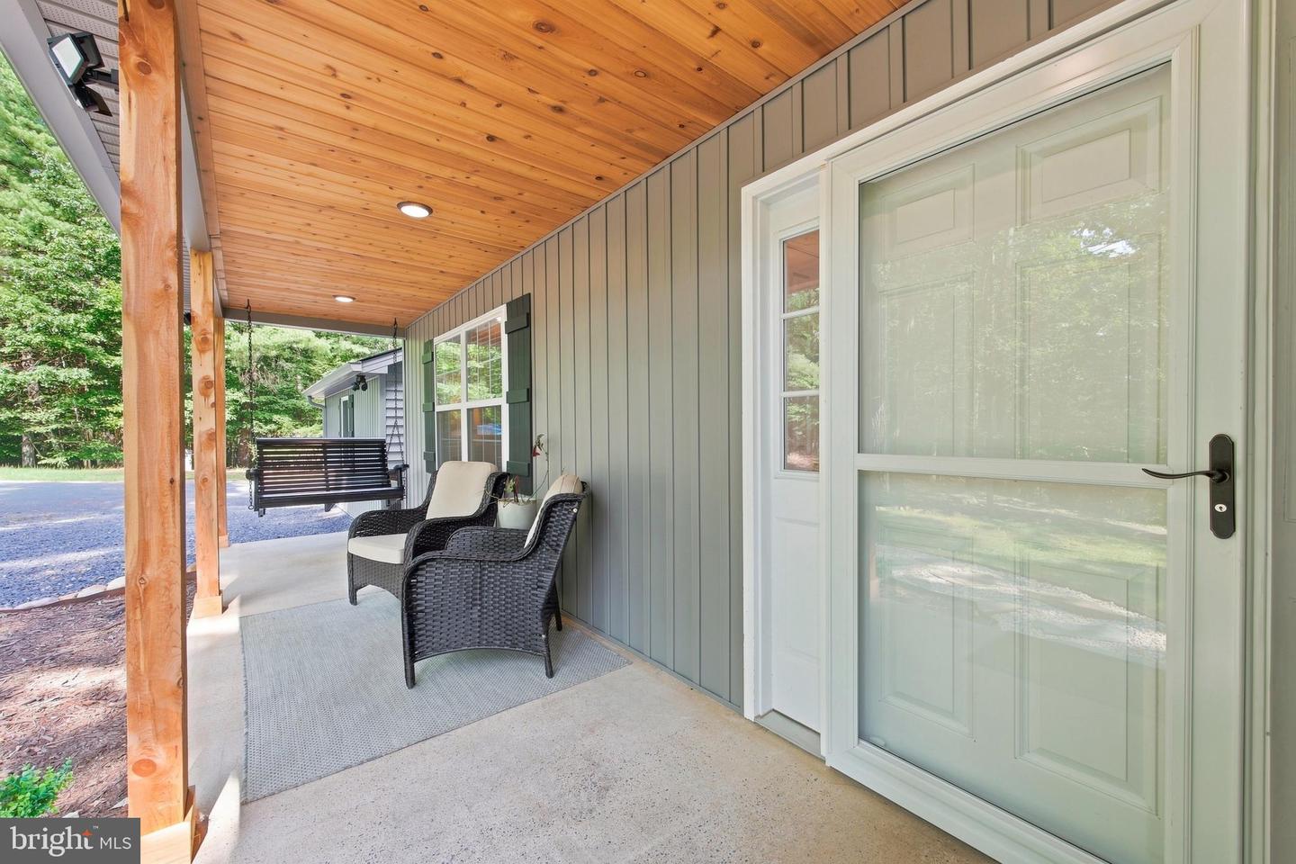 122 Forrest St Property Photo 43