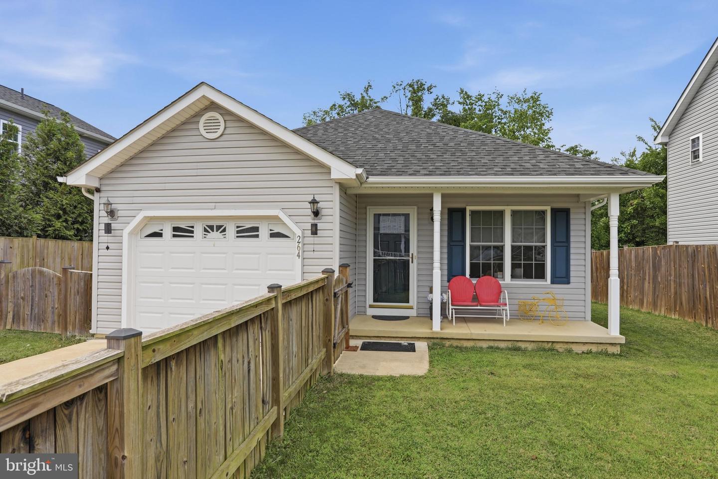 264 S LOUDOUN ST Property Photo 1