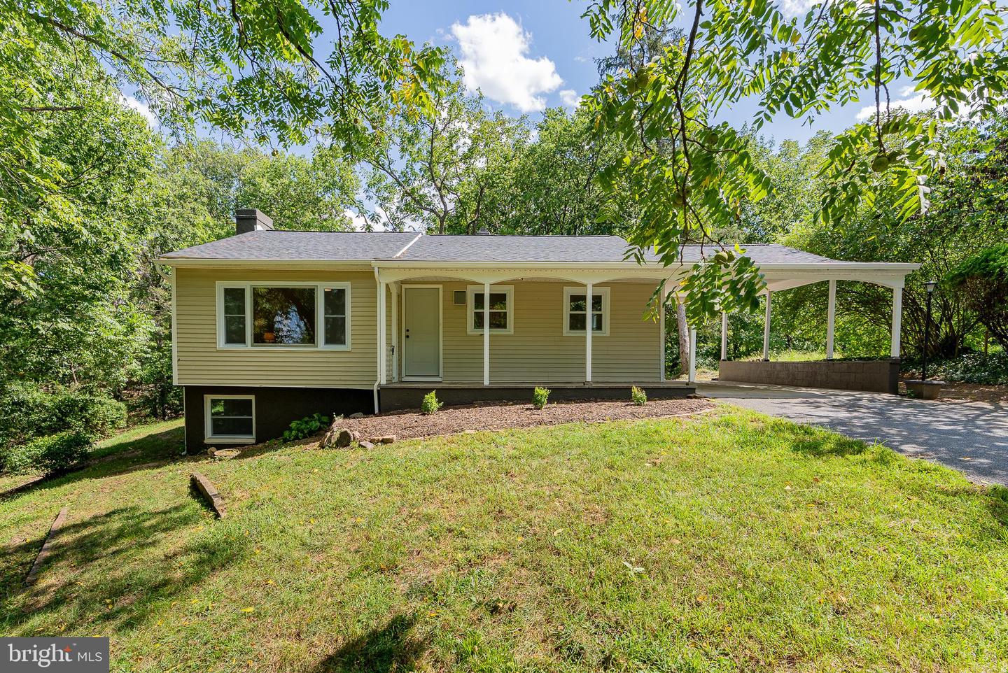 546 Lupton Rd Property Photo 1