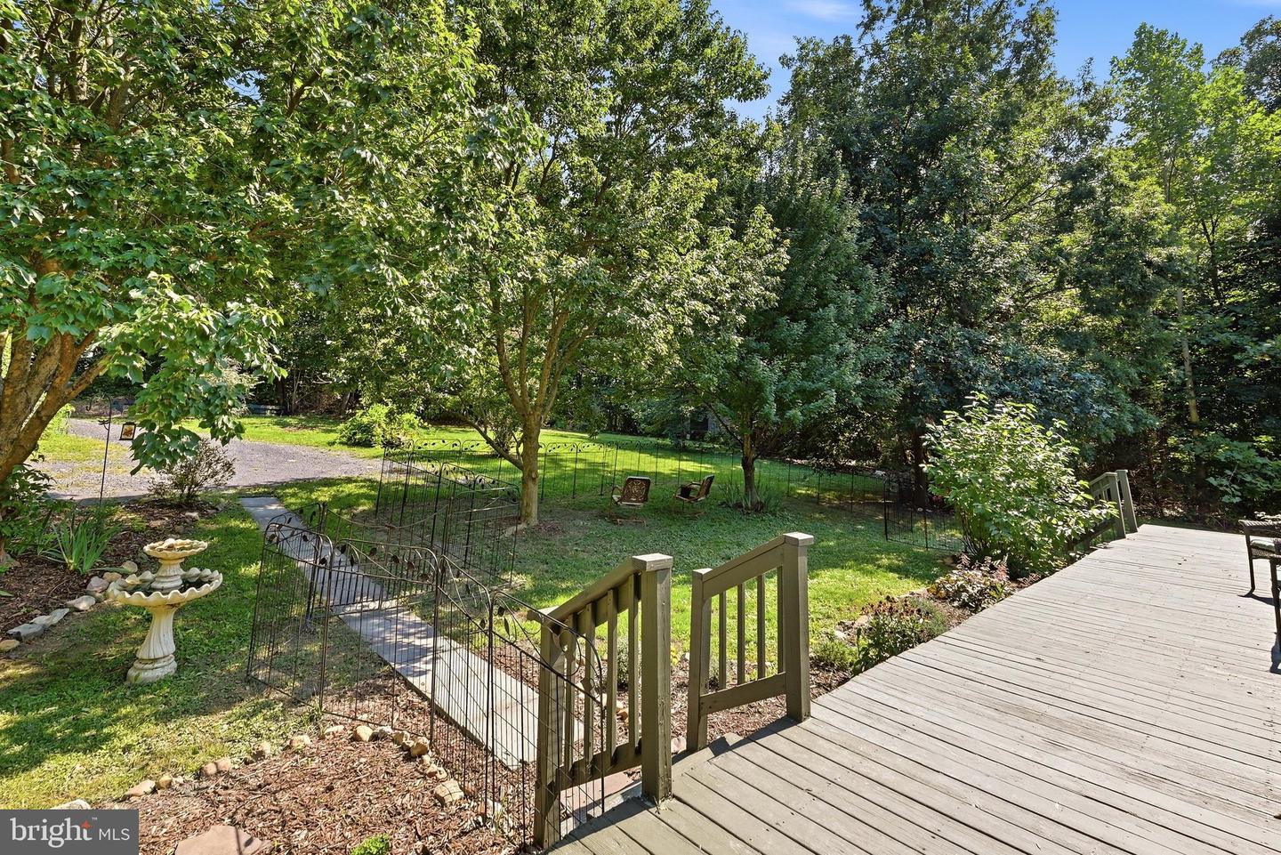 2891 Saumsville Rd Property Photo 8