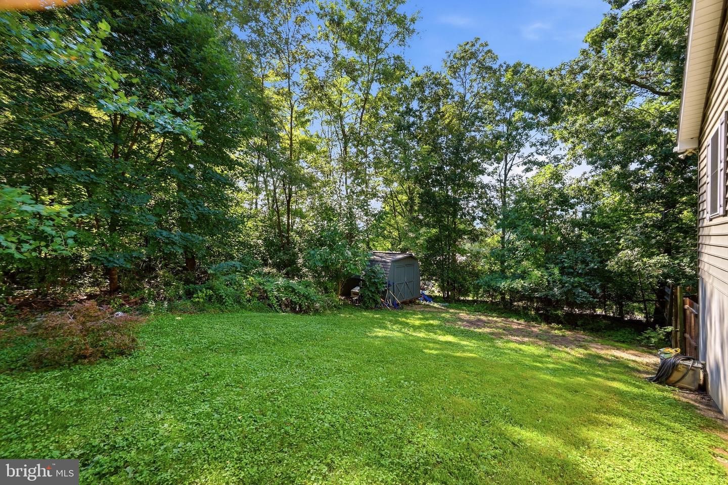 2891 Saumsville Rd Property Photo 68