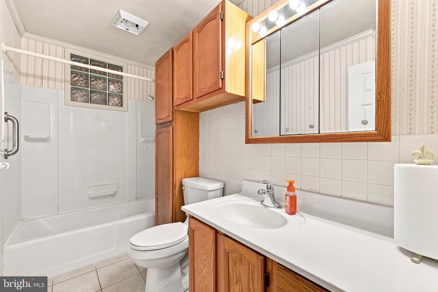1749 Georgetown Rd Property Photo 34