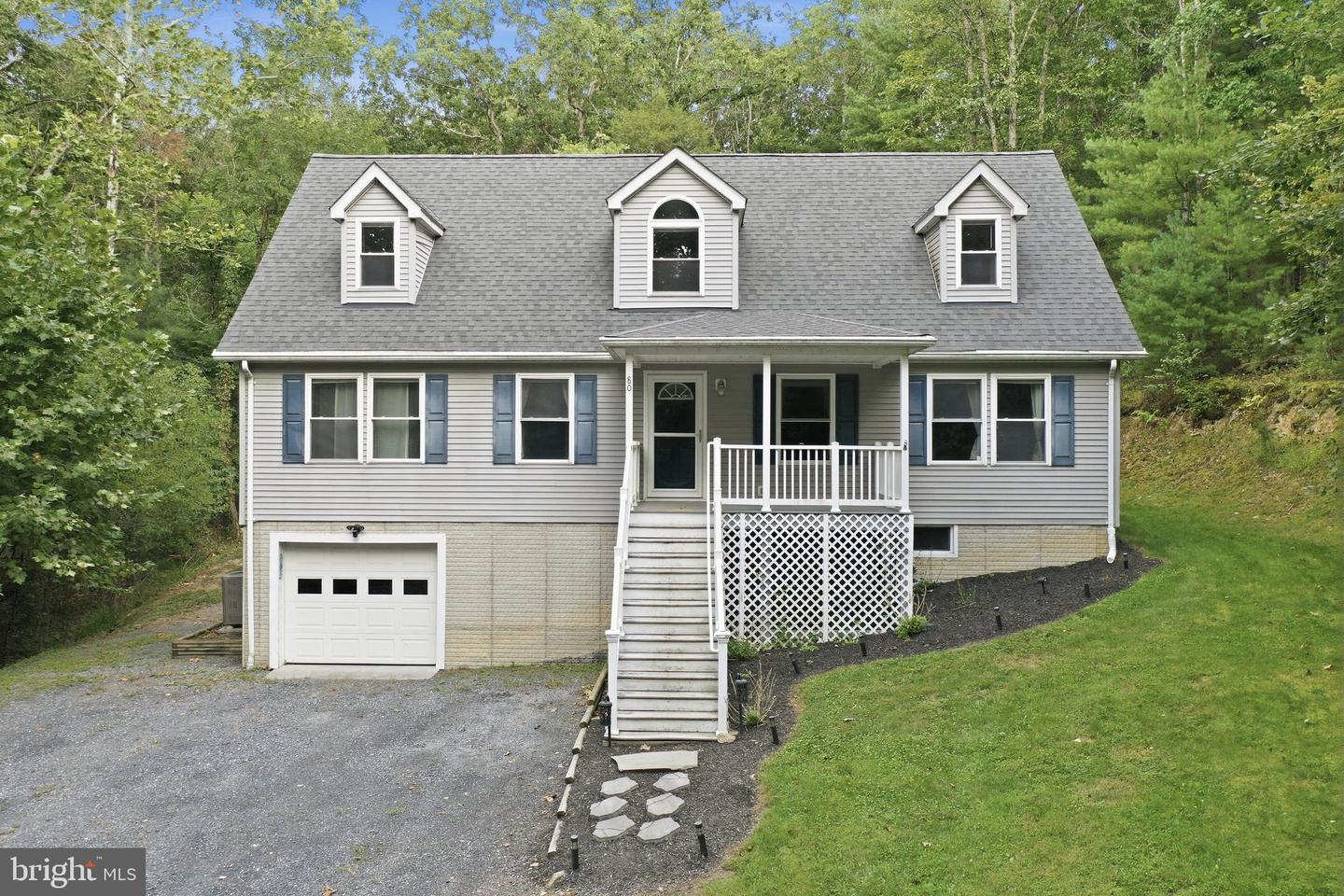 80 Sandpiper Dr Property Photo 1