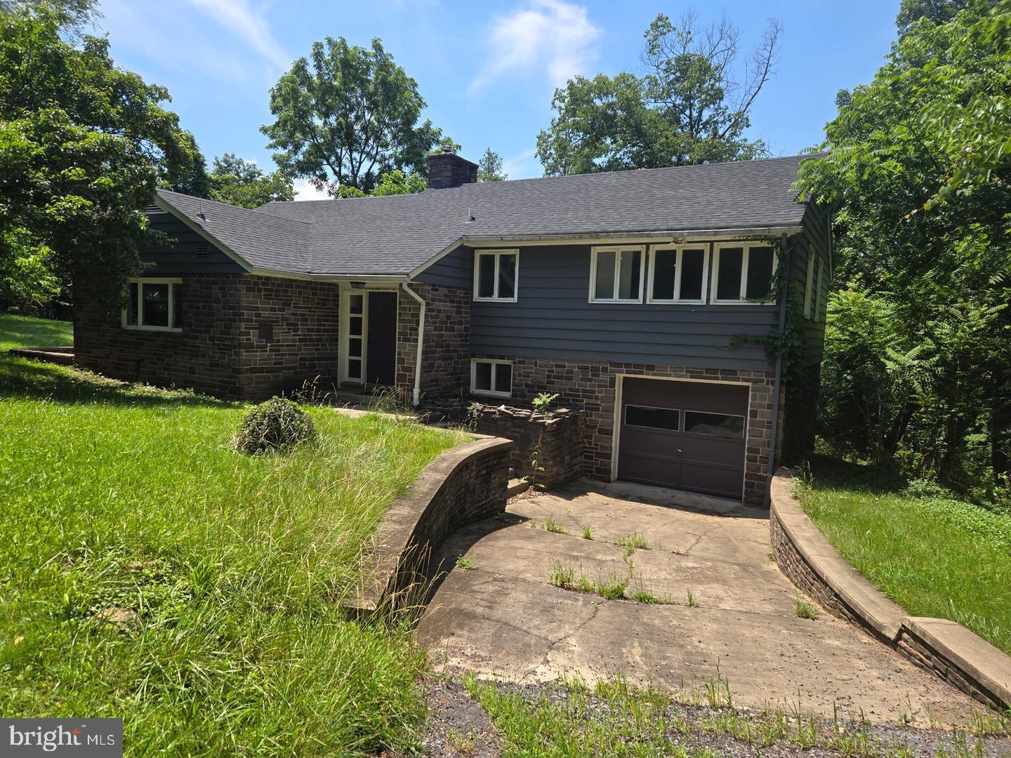 769 S Water St Property Photo 3
