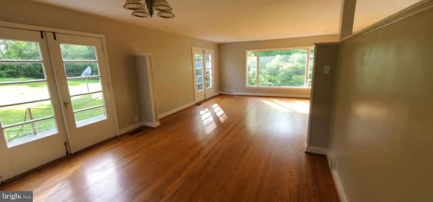 769 S Water St Property Photo 14