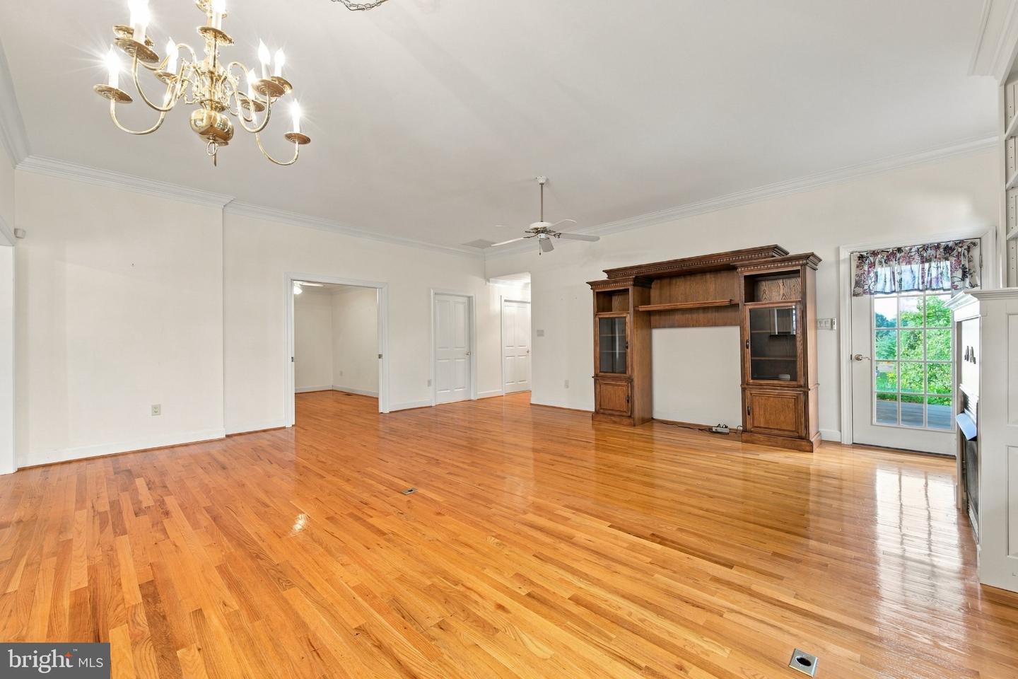 607 Kestrel Ct Property Photo 26